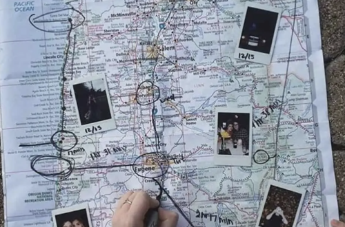 Hoe plan je zelf een roadtrip of reisroute met google-maps. Je gebruikt Google Maps vast wel eens om de weg te vinden, maar wist je dat je met de My Maps-app ook je eigen kaarten, routes en meer kunt maken?