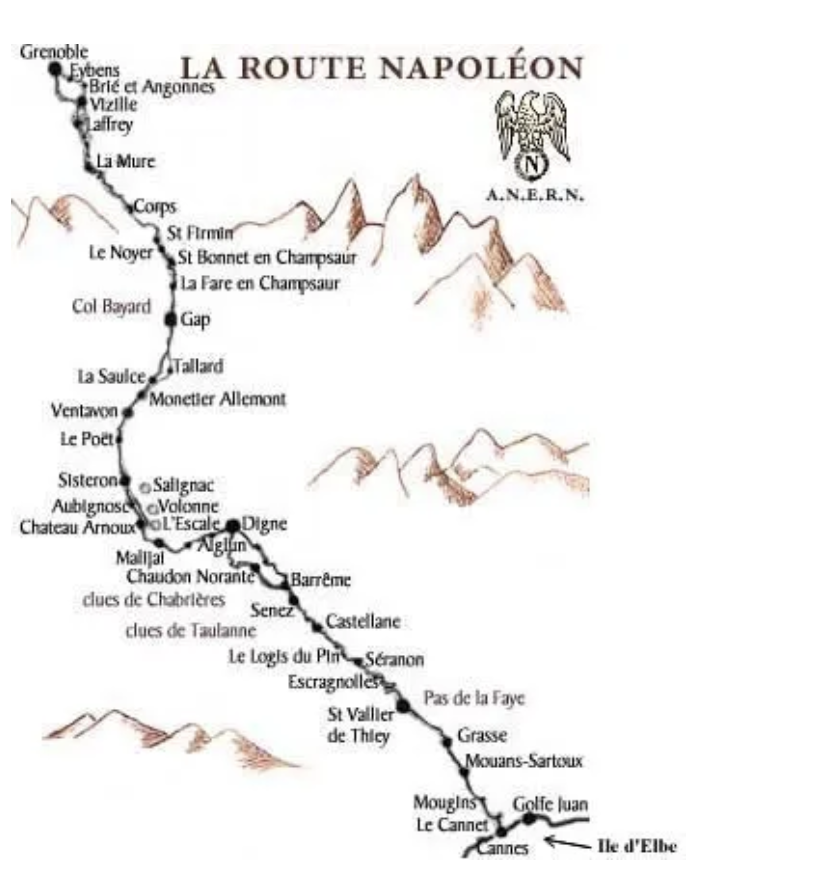 Op avontuur door Frankrijk: Een meerdaagse roadtrip over de Route Napoléon De Route Napoléon is met recht een van de mooiste en meest iconische autoroutes van Europa. De weg, grotendeels bekend als de N85, trekt in de voetsporen van Napoleon Bonaparte na zijn ontsnapping van het eiland Elba in 1815. Wie deze route rijdt, ruilt in een paar dagen tijd de palmbomen van de Franse Rivièra in voor de besneeuwde toppen van de Alpen. Een roadtrip van 3 dagen is perfect om al het moois onderweg in je op te nemen.